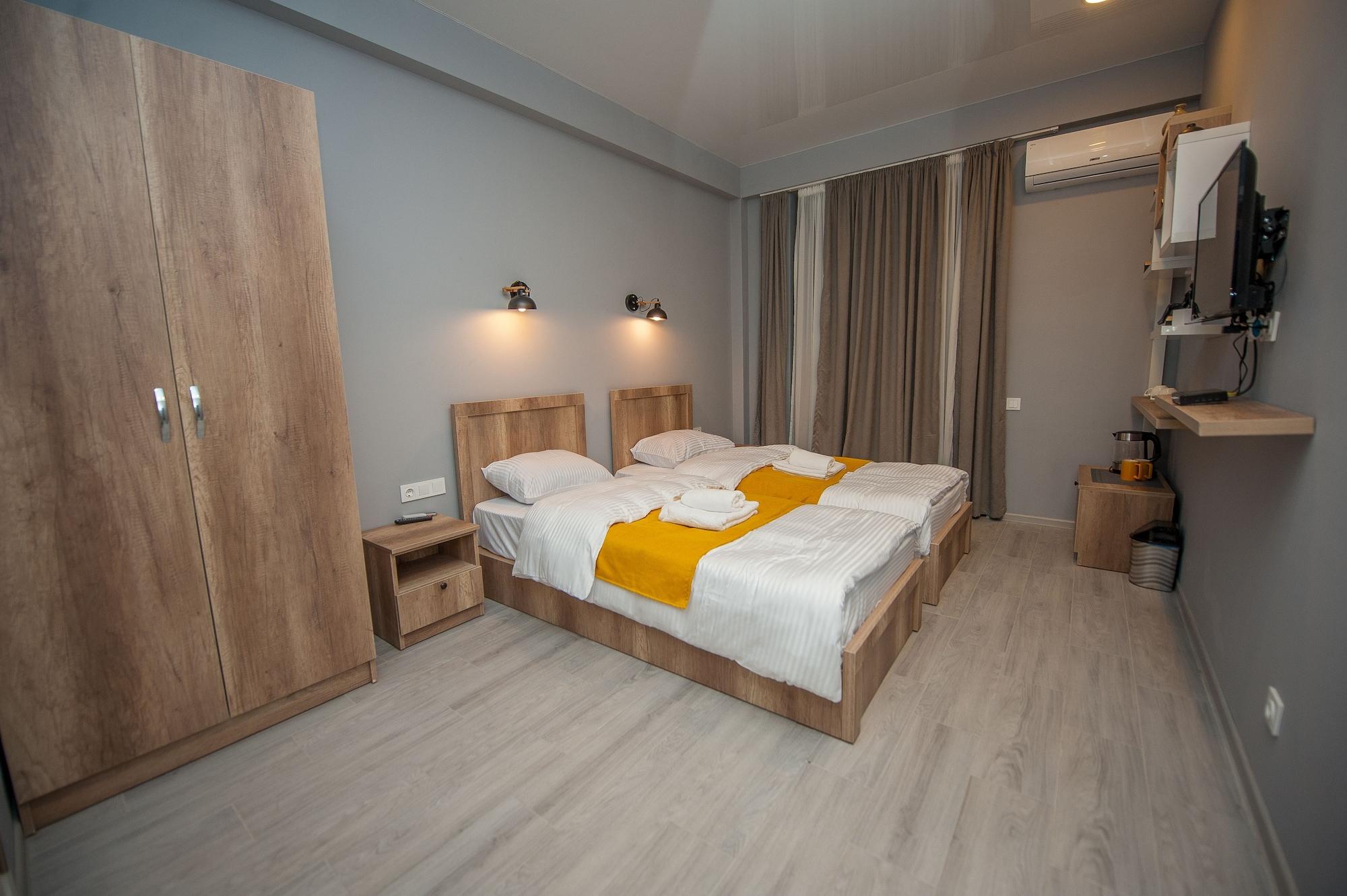Easy Hotel T'bilisi Tiflis Dış mekan fotoğraf