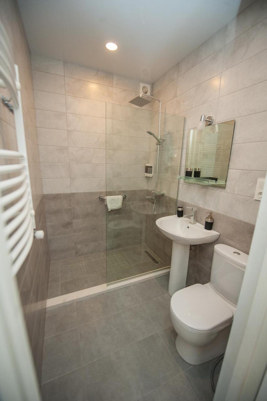 Easy Hotel T'bilisi Tiflis Dış mekan fotoğraf