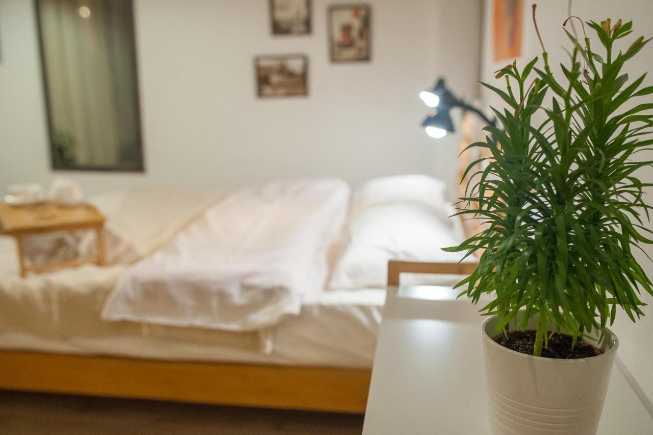 Easy Hotel T'bilisi Tiflis Dış mekan fotoğraf